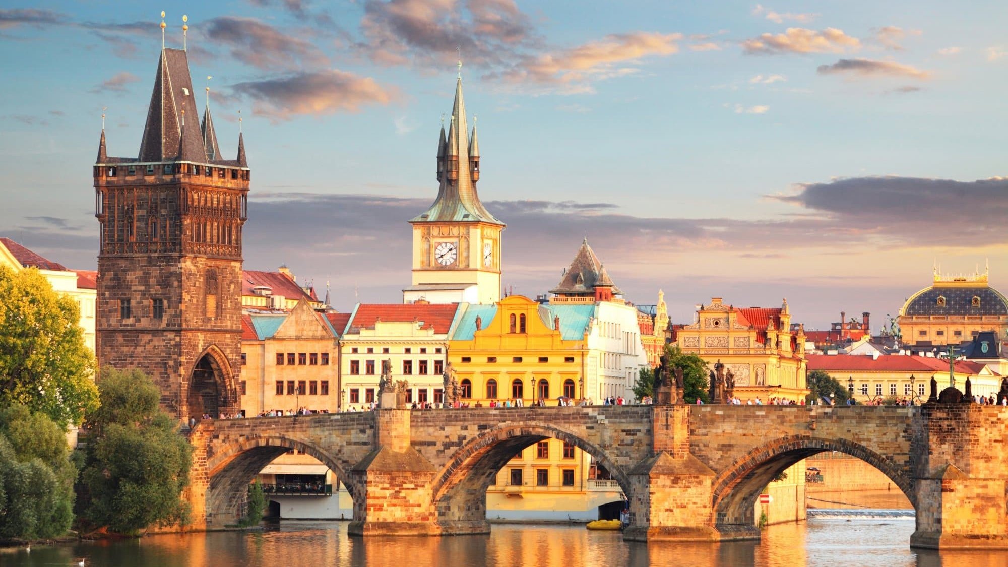 Praga · Dresda · Bratislava — târgurile de Crăciun — imaginea 1